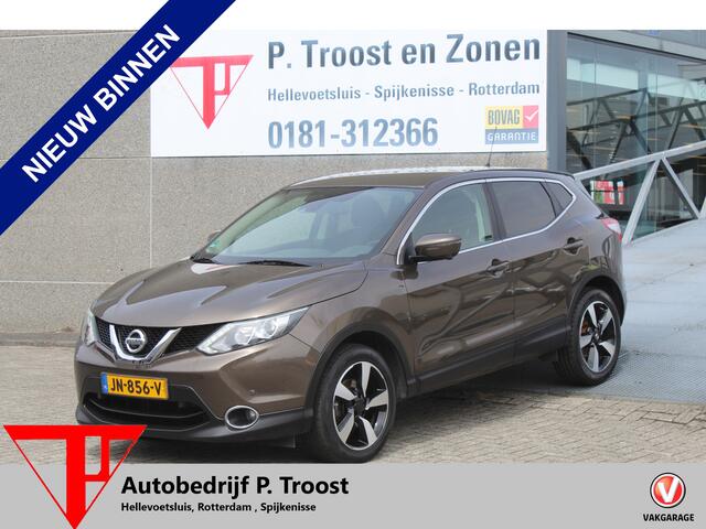 Nissan QASHQAI 1.2 N-Connecta Navigatie/360° camera/Cruise control/Parkeersensoren rondom/Climate control/Keyless/Lane assist/Trekhaak/DAB/Elektrisch inklapbare spiegels/18'' Lichtmetalen velgen.
