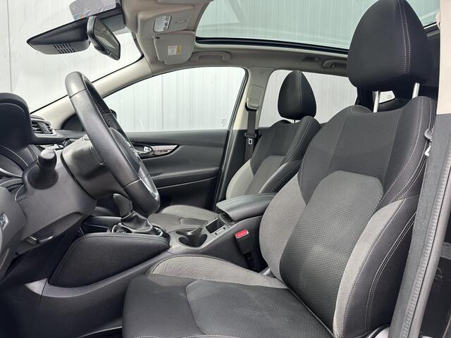 Nissan QASHQAI 1.3 DIG-T Design Edition / Automaat / Navigatie / Stoel verwarming / Achteruitrijcamera / panoramadak /