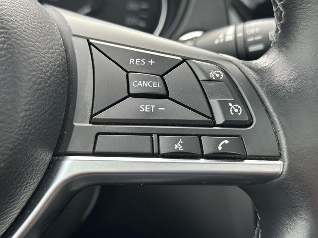 Nissan QASHQAI 1.3 DIG-T Design Edition / Automaat / Navigatie / Stoel verwarming / Achteruitrijcamera / panoramadak /