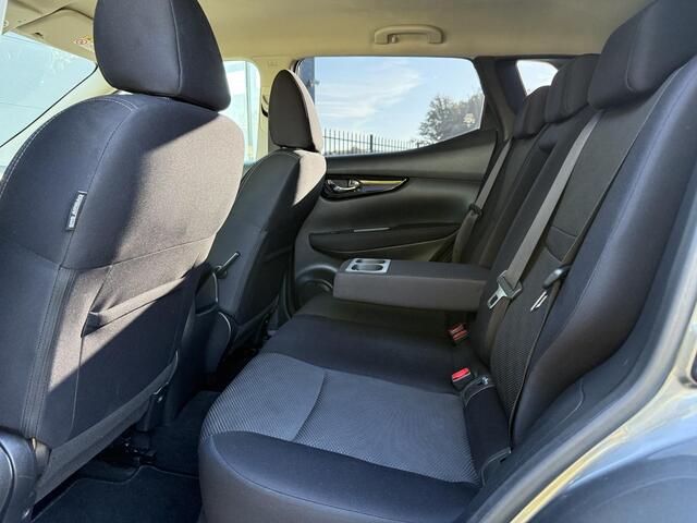 Nissan QASHQAI 1.2 Business Edition 1e Eigenaar,Navi,Clima,Cruise,Camera,Stoelverwarming,APK tot 08-2026