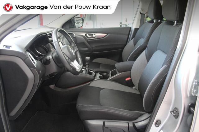 Nissan QASHQAI 1.2 N-Connecta Panoramadak / Cruise control / Climate control