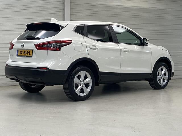 Nissan QASHQAI 1.2 Acenta / Eerste Eigenaar / Dealer Onderhouden / Navigatie / Camera / Dual Zone Climate Control / Cruise Control /