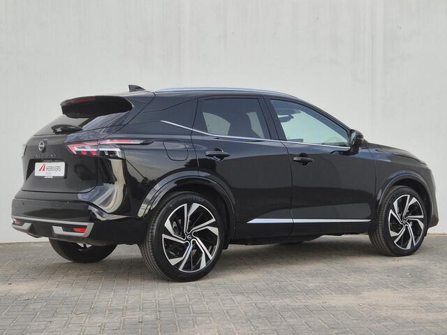 Nissan QASHQAI 1.3 MHEV Xtronic Tekna Plus Automaat / HUD / Nieuw model / Facelift / Panoramadak / Trekgewicht 1800 kg / Rondomzicht camera / Stuur-, Stoel en Voorruitverwarming / Adaptief CC / Bose Audio Systeem / Elektrische achterklep /