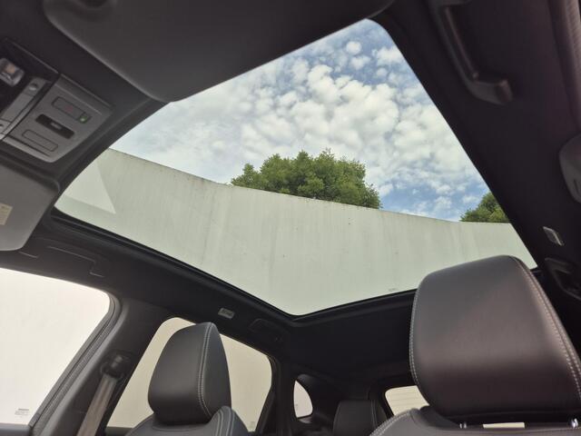 Nissan QASHQAI 1.3 MHEV Xtronic Tekna Plus Automaat / HUD / Nieuw model / Facelift / Panoramadak / Trekgewicht 1800 kg / Rondomzicht camera / Stuur-, Stoel en Voorruitverwarming / Adaptief CC / Bose Audio Systeem / Elektrische achterklep /