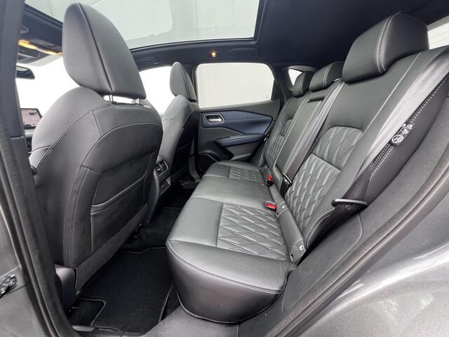 Nissan QASHQAI 1.3 MHEV Xtronic 158 Tekna Plus Automaat / Dealer onderhouden / Panorama dak / Cold Pack / Adapt. CC / Camera 360° / HUD / Navigatie / Apple Carplay Android / 19" LM wielen met All Season banden /