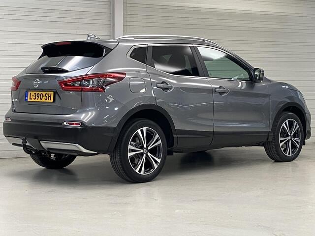Nissan QASHQAI 1.6 N-Connecta / Panoramadak / Navigatie / 360 Graden Camera / Stoelverwarming / Trekhaak 1500 KG /