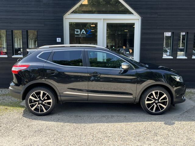 Nissan QASHQAI 1.2 Tekna Aut/Ecc/Leer/Navi/Pano
