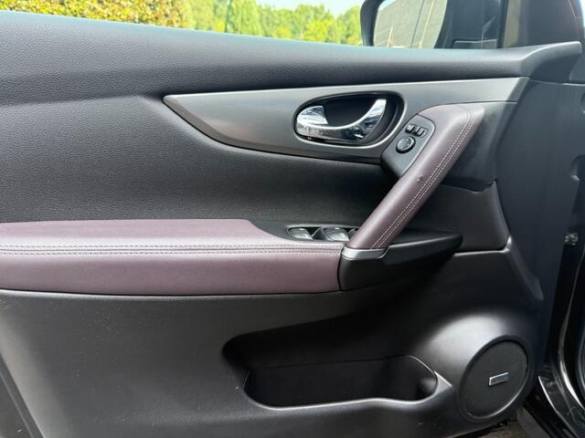 Nissan QASHQAI 1.2 TEKNA +,Pano,Luxe Leder,LED,360 cam,BLIS,Lane ass.,Trekhk,BOSE