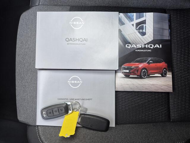 Nissan QASHQAI 1.3 MHEV Xtronic N-Connecta Automaat / Nieuw Model / Facelift / Cold Pack / Pack Easy / HUD / Trekgewicht 1800 kg / Elektrische achterklep / Rondomzicht camera / Apple Carplay Android Auto / Stuur-, Stoel en Voorruitverwarming /
