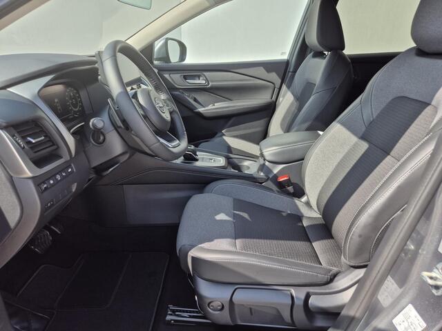 Nissan QASHQAI 1.3 MHEV Xtronic N-Connecta Automaat / Nieuw Model / Facelift / Cold Pack / Pack Easy / HUD / Trekgewicht 1800 kg / Elektrische achterklep / Rondomzicht camera / Apple Carplay Android Auto / Stuur-, Stoel en Voorruitverwarming /