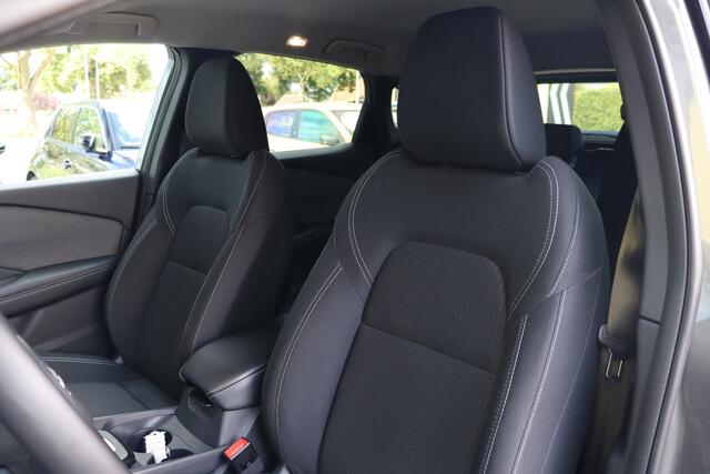 Nissan QASHQAI 1.3 MHEV Xtronic Acenta | Adap. Cruise | Stoel-/Stuurverwarming | Carplay | Camera | 1800kg Trekgewicht