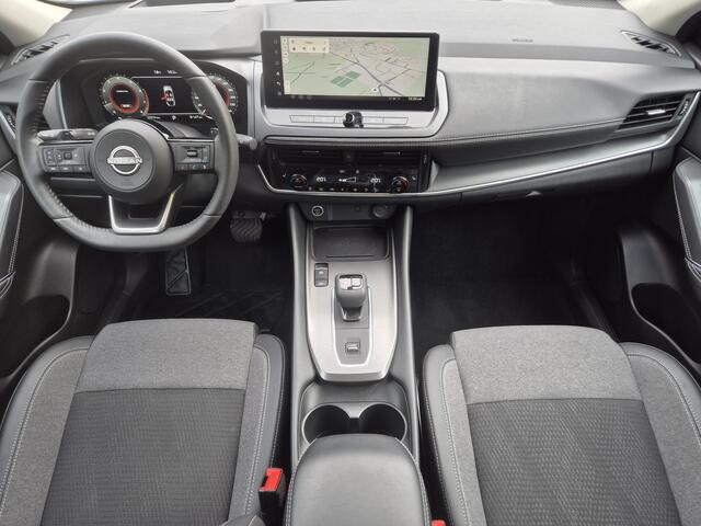 Nissan QASHQAI 1.3 MHEV Xtronic N-Connecta Automaat / HUD / Nieuw Model / Facelift / Design Pack / Cold Pack / Allseason banden / Trekgewicht 1800 kg / Stuur-, Stoel en Voorruitverwarming / Elektrische achterklep /Rondomzicht camera / Adaptief CC /