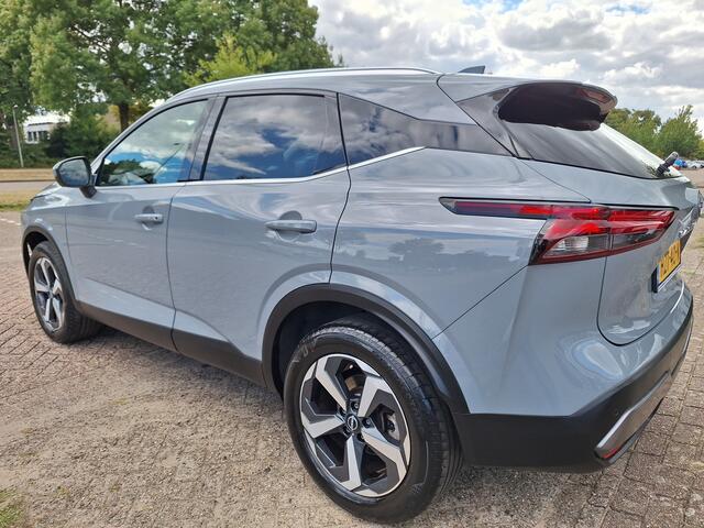 Nissan QASHQAI 1.3 MHEV Business Design PANORAMADAK