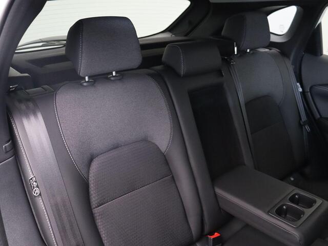 Nissan QASHQAI 158pk MHEV Xtronic N-Connecta | Headup display | 18" Velgen | Stoel, Stuur en Voorruitverwarming | Adaptieve Cruise Control | Elektrische Achterklep |