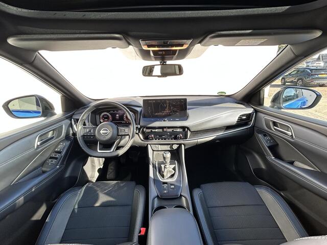 Nissan QASHQAI 1.3 MHEV Tekna / Apple carplay & Android auto / Navigatie / Head-up Display / Trekhaak ( trekgewicht 1.800 KG ) / Elektrisch verstelbare bestuurdersstoel / Panoramadak
