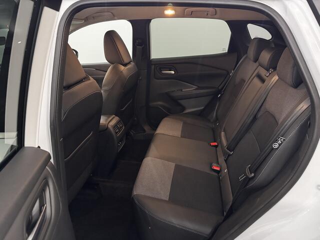 Nissan QASHQAI 1.3 MHEV Xtronic N-Connecta Half leder, 360 Camera, Navi, Head-up display, Elektrische achterklep, Stoelverwarming, Cruise control