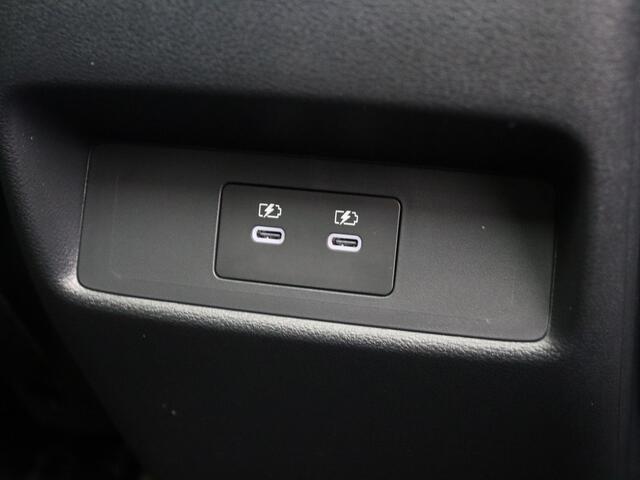 Nissan QASHQAI N-Connecta + Panoramisch glazen dak + Cold Pack Mild-Hybrid 158 Xtronic | 12.3" TFT digitale cockpit | Audiosysteem met DAB, Apple Carplay & Android Auto, USB-aansluiting, stuurwielbediening en 6 luidsprekers | Blind Spot Warning & Intervention (BSW + BSI