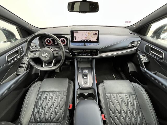 Nissan QASHQAI 1.3 MHEV Xtronic Tekna Plus / Trekhaak (Trekgewicht 1.800kg) / Panoramadak / HUD / Cold Pack / Elektrisch Verstelbare Voorstoelen met Geheugenset Bestuurdersstoel / Apple Carplay & Android Auto / Keyless Entry & Start /
