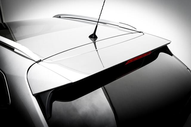 Nissan QASHQAI 1.2 Automaat Tekna | Leder | Gereviseerde bak | Panoramadak | 19 inch LMV | 360 Camera | Trekhaak