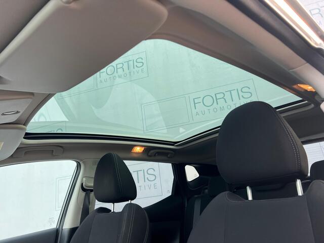 Nissan QASHQAI 1.2 N-Connecta PANODAK | TREKHAAK | NL-AUTO