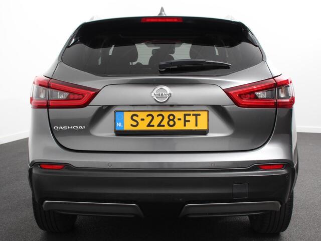 Nissan QASHQAI 1.2 Automaat N-Connecta Design pakket | Panorama dak | Camera | Climate Control | Parkeer sensoren | Cruise Control