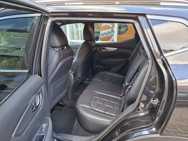 Nissan QASHQAI 1.3 DIG-T Tekna + Trekhaak Panoramadak Auto rijklaar