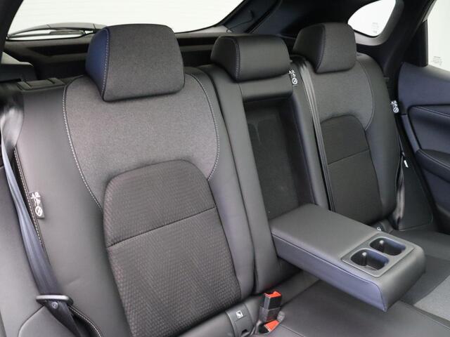 Nissan QASHQAI 158pk MHEV Xtronic N-Connecta | Panoramadak | Stuur, stoel en voorruitverwarming | Headup Display | Elektrische Achterklep |