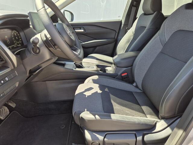 Nissan QASHQAI 1.3 MHEV Xtronic N-Connecta Automaat / Cold Pack / Nieuw model / Facelift / Trekgewicht 1800 kg / Apple Carplay Android Auto / Stuur- en Stoelverwarming / Rondomzicht camera / Voorruit verwarming /