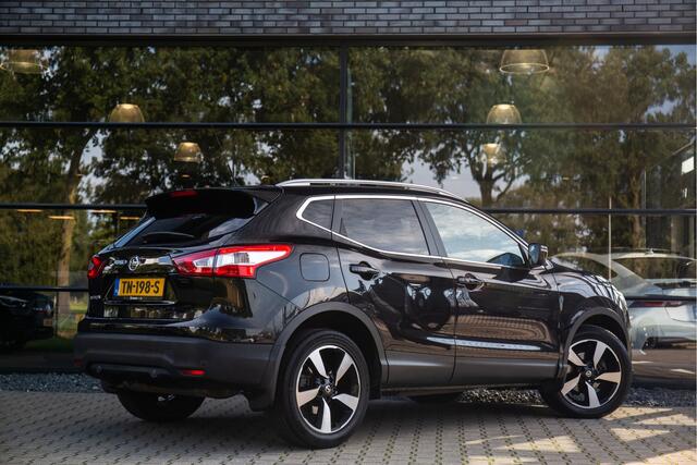 Nissan QASHQAI 1.2 Tekna , Panoramadak, Trekhaak,