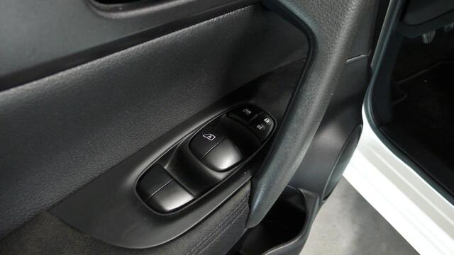 Nissan QASHQAI 1.2 Visia | Airco | Cruise | Niet in gerookt