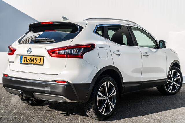 Nissan QASHQAI 1.2 N-Connecta Automaat I 1e Eig. I Dealer Onderh. I Trekhaak | Panoramadak