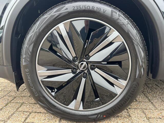 Nissan QASHQAI 1.3 MHEV Tekna Panoramadak + Cold Pack