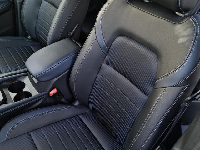 Nissan QASHQAI 1.5 e-Power Tekna / All season banden / Apple carplay / Android auto / Panoramadak / Head-up Display / Elektrische kofferbak