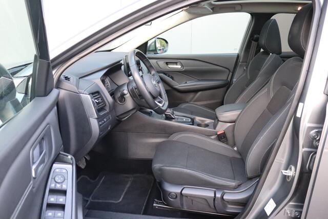 Nissan QASHQAI 1.3DIG-T 160PK Hybrid Automaat Acenta Navigatie/Trekhaak/360-Camera/Panoramadak