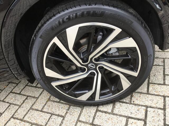 Nissan QASHQAI 1.3 MHEV 158 Xtronic Tekna Plus Cold Pack