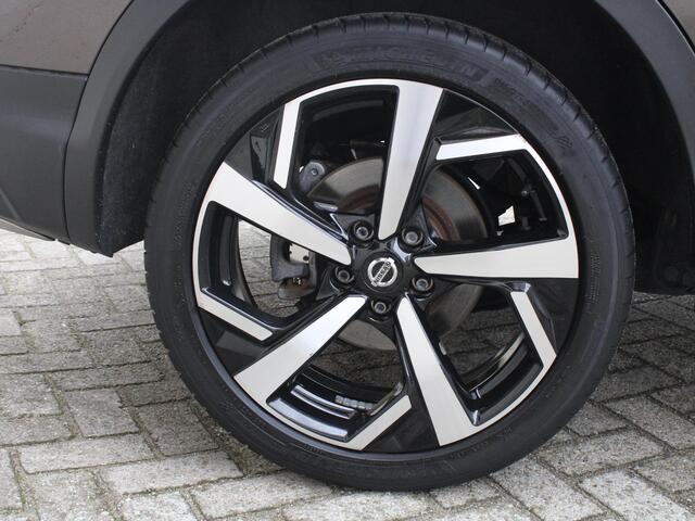 Nissan QASHQAI 1.3 DIG-T Tekna | PANORAMADAK | NAVIGATIE | ACHTERUITRIJCAMERA |
