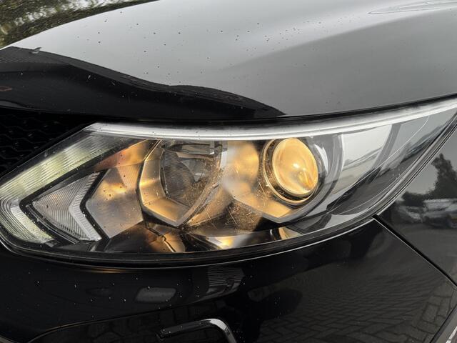 Nissan QASHQAI 1.2 N-Connecta | Navigatie | Camera | DAB | Lichtmetalen Velgen | Trekhaak |
