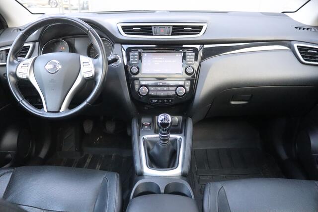 Nissan QASHQAI 1.2DIG-T 116PK Tekna Navigatie/Trekhaak/Camera/Stoelverwarming/Cruise-control