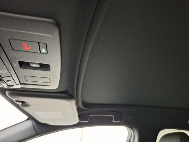 Nissan QASHQAI 1.5 e-Power N-Design / ¤6500,- Nissan Voorraadvoordeel / Nieuw uit Voorraad Leverbaar / Panoramadak / Stoel- en Stuurverwarming / Verwarmde Voorruit / Leder/Alcantara Bekleding / Google Maps Navigatie /