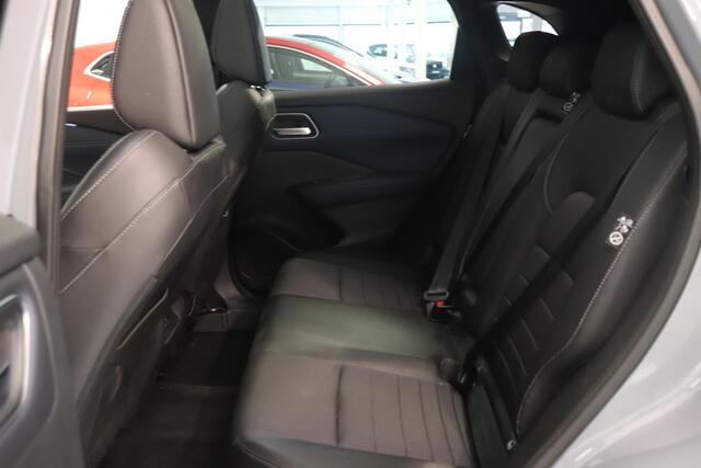 Nissan QASHQAI 1.3 MHEV Xtronic Business Design | 360° Camera | Trekhaak | Panoramadak | Head up display | Elektr. bestuurdersstoel en Achterklep | AppleCarplay AndroidAuto |