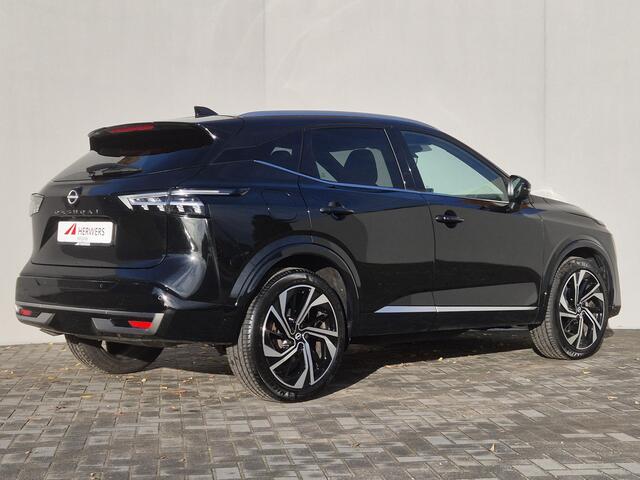 Nissan QASHQAI 1.3 MHEV Xtronic Tekna Plus Automaat / Nieuw Model / Facelift / 1800kg Trekgewicht / HUD / Apple Carplay Android Auto / Panoramadak / Stuur-, Stoel en Voorruitverwarming / Elektrische achterklep / Stoel met massage functie /