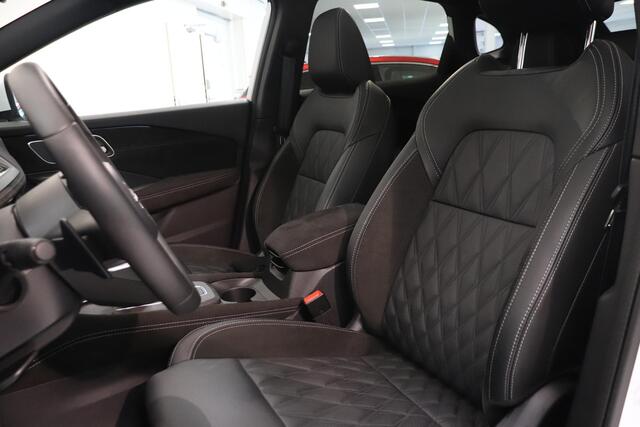 Nissan QASHQAI 1.3 MHEV Xtronic Tekna Plus | 360° Camera | Matrix LED | Panoramadak | Lederen bekleding | AppleCarplay AndroidAuto | Elektr. Stoelen |