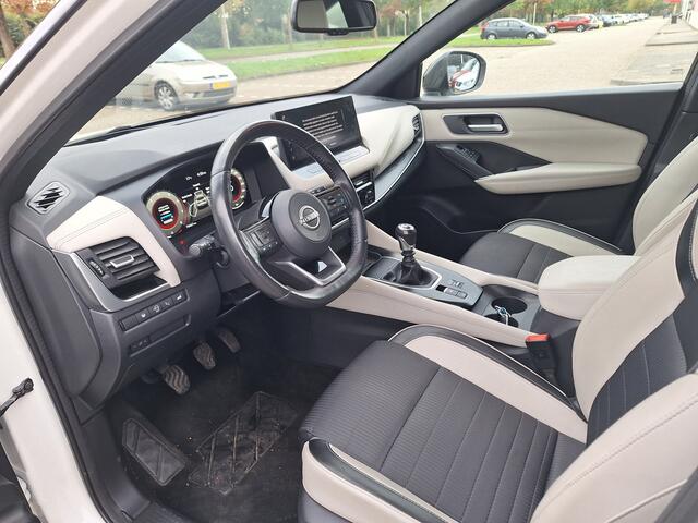 Nissan QASHQAI 1.3 MHEV Tekna ELEKKT. STOEL/360 CAMERA/VOORRUITVERW.