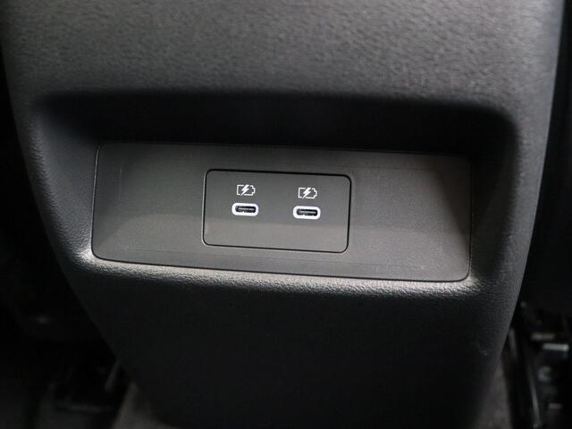 Nissan QASHQAI 158pk MHEV Xtronic Tekna | Google integratie | Stoel, stuur en voorruit verwarming | 360-graden camera | Pro-pilot |