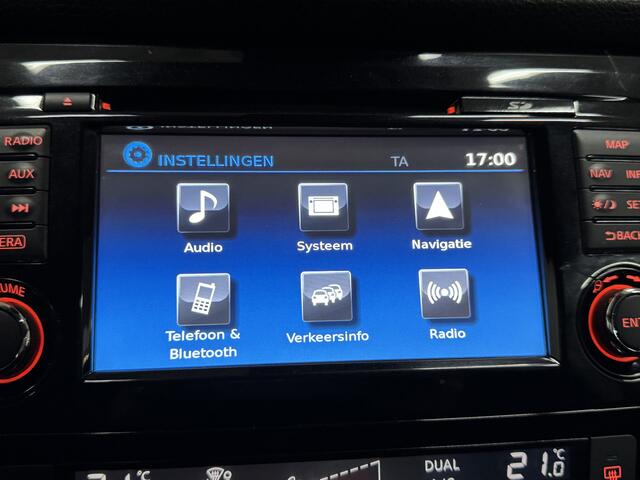 Nissan QASHQAI 1.2 N-Connecta KEY-LESS CAMERA'S PANODAK TREKHAAK