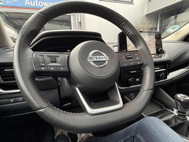 Nissan QASHQAI 1.3 MHEV Premiere Edition Pano/Trekhaak/Clima/LED/Cruise/LM-Velgen