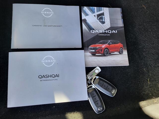 Nissan QASHQAI 1.3 MHEV Xtronic N-Connecta / HUD / Nieuw Model / Facelift / Design Pack / Cold Pack / Allseason banden / Trekgewicht 1800 kg / Stuur-, Stoel en Voorruitverwarming / Elektrische achterklep /Rondomzicht camera / Adaptief CC /