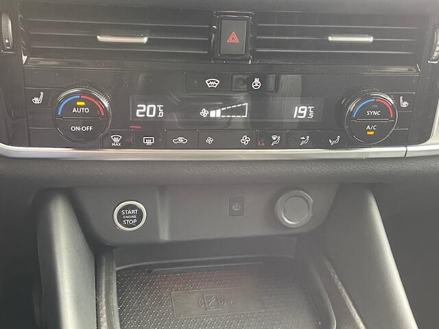 Nissan QASHQAI 1.3 MHEV N-Connecta Automaat Navigatie, Pro-Pilot, 360 Camera, Head Up Display, Stoel/Stuurverwarming, Climate Control