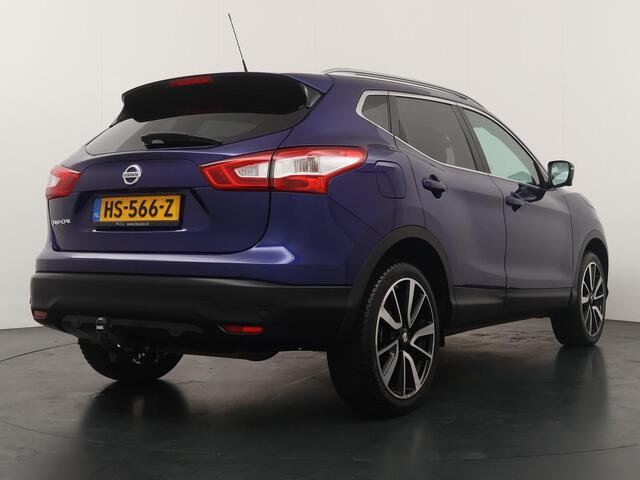 Nissan QASHQAI 1.2 Tekna - Navigatie - Lederen bekleding - Panoramadak - Trekhaak