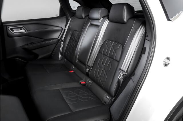 Nissan QASHQAI 1.3 MHEV Xtronic Tekna 158 PK - Automaat | Pano | Winterpakket | Elek. Stoel | Dig. Cockpit | Adapt. Cruise | Head-Up | 360 Camera | NAV + App. Connect | ECC | DAB | Elek Klep | LM 19" | 3206